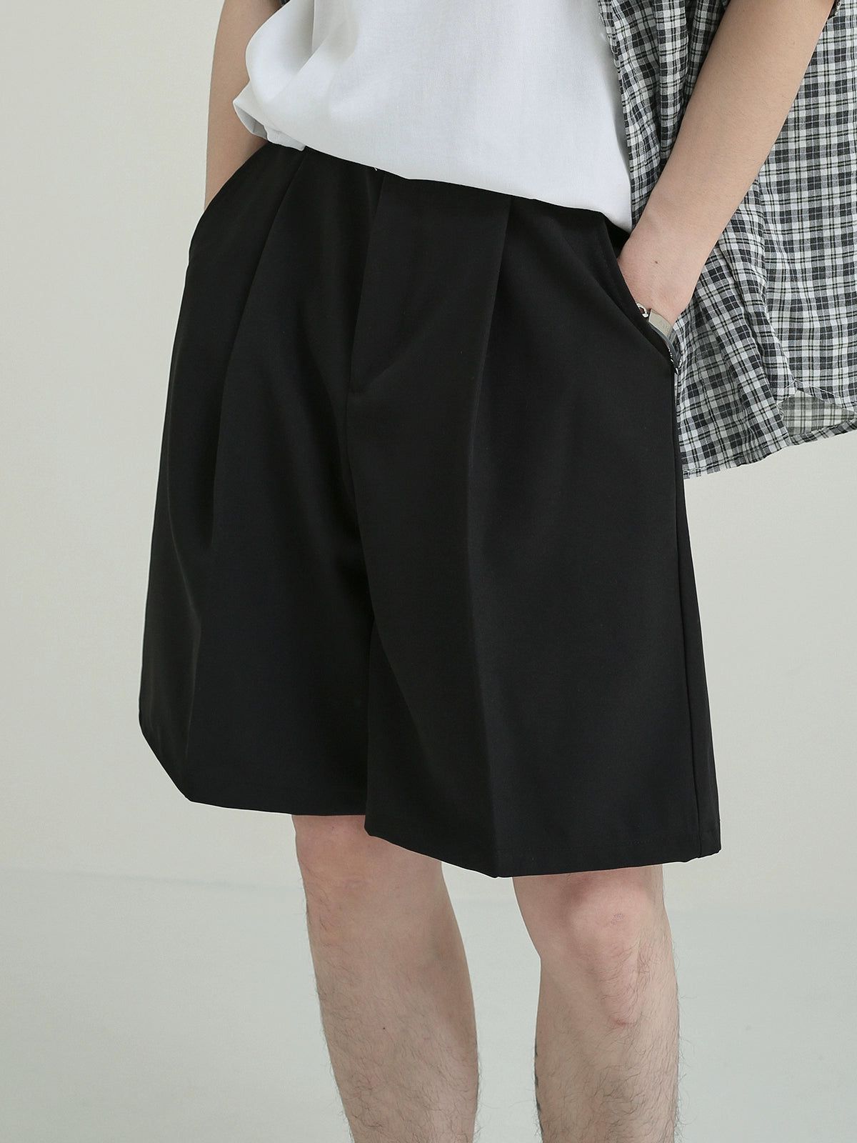 Zhou Pleated Crisp Suit Shorts-korean-fashion-Shorts-Zhou's Closet-OH Garments