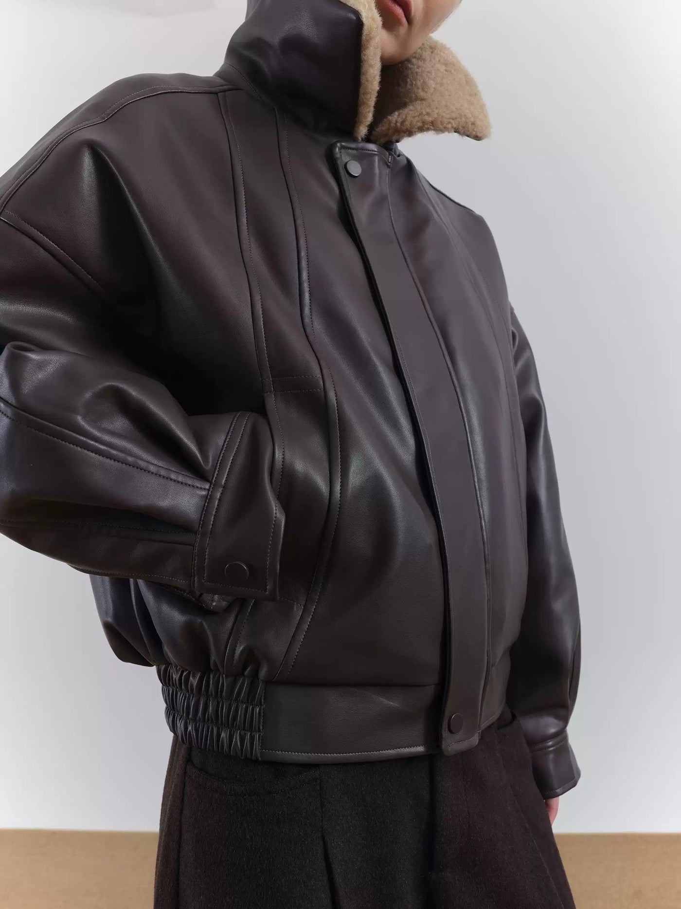 Zhou Shearling Collar PU Leather Jacket-korean-fashion-Jacket-Zhou's Closet-OH Garments