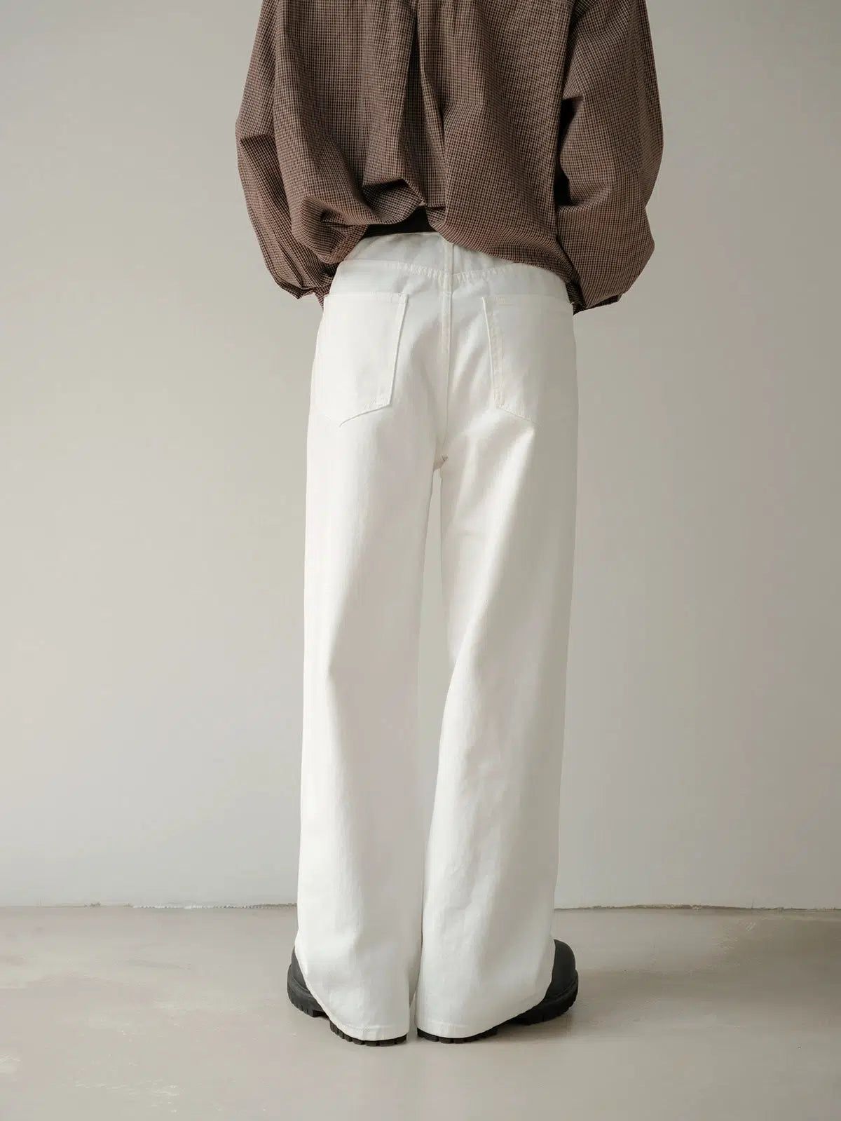 Zhou Slant Pocket Wide Clean Fit Pants-korean-fashion-Pants-Zhou's Closet-OH Garments