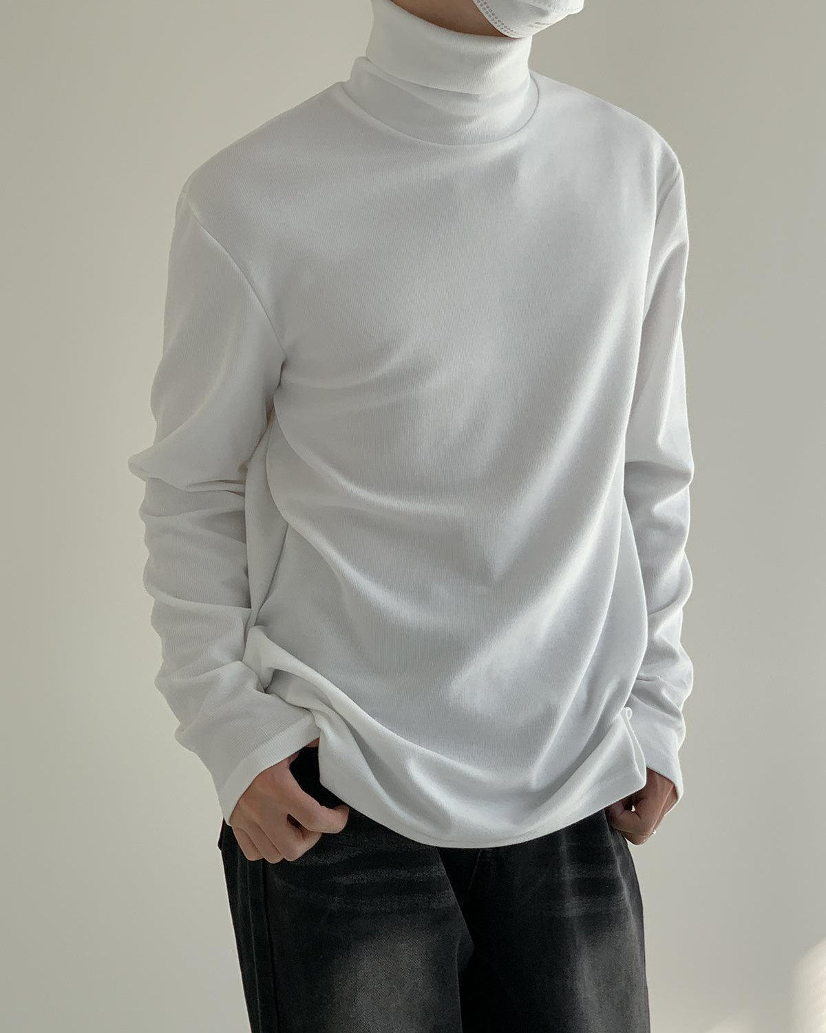 Zhou Solid Color Slim Fit Turtleneck-korean-fashion-Turtleneck-Zhou's Closet-OH Garments