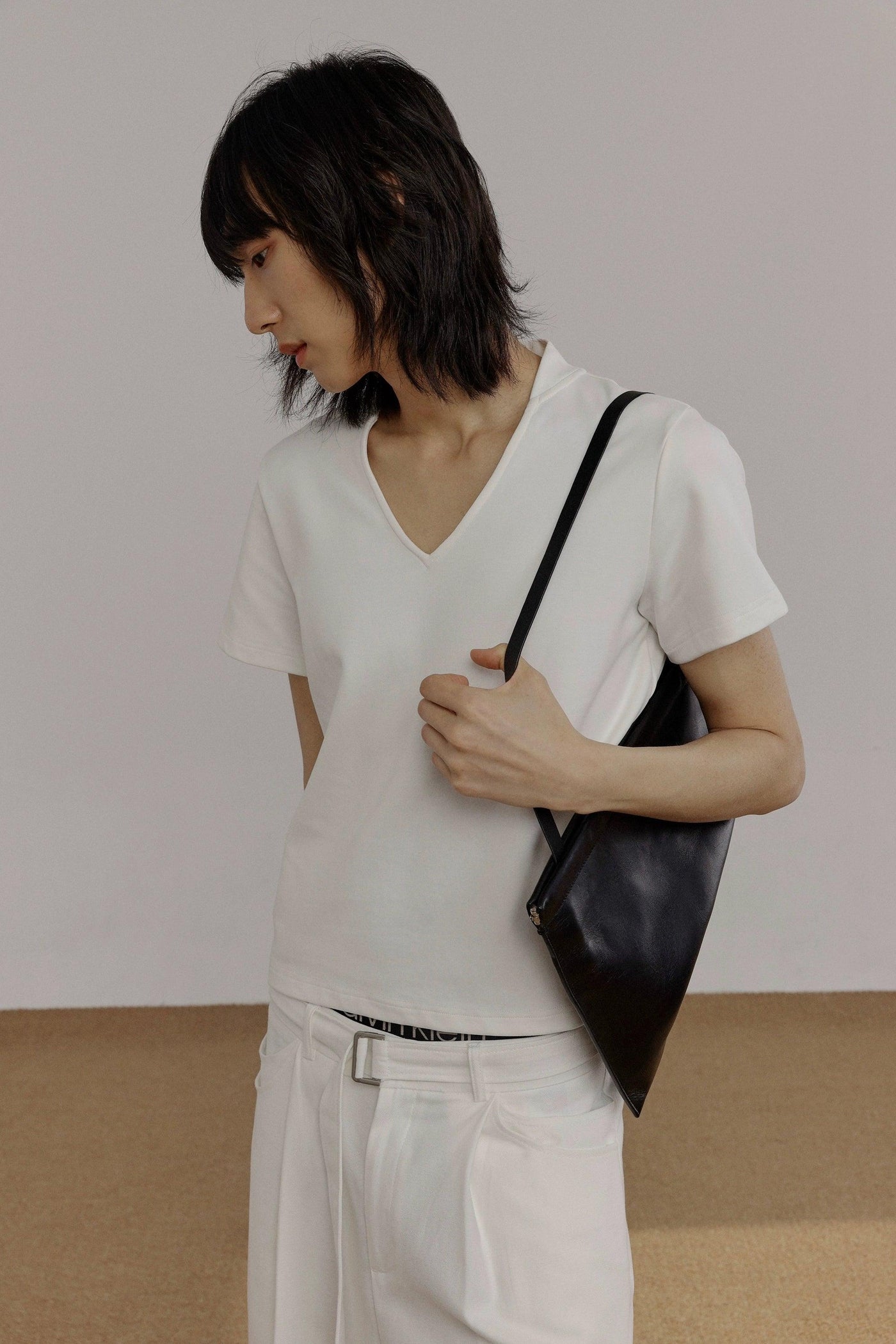 Zhou Solid Color V-Neck T-Shirt-korean-fashion-T-Shirt-Zhou's Closet-OH Garments