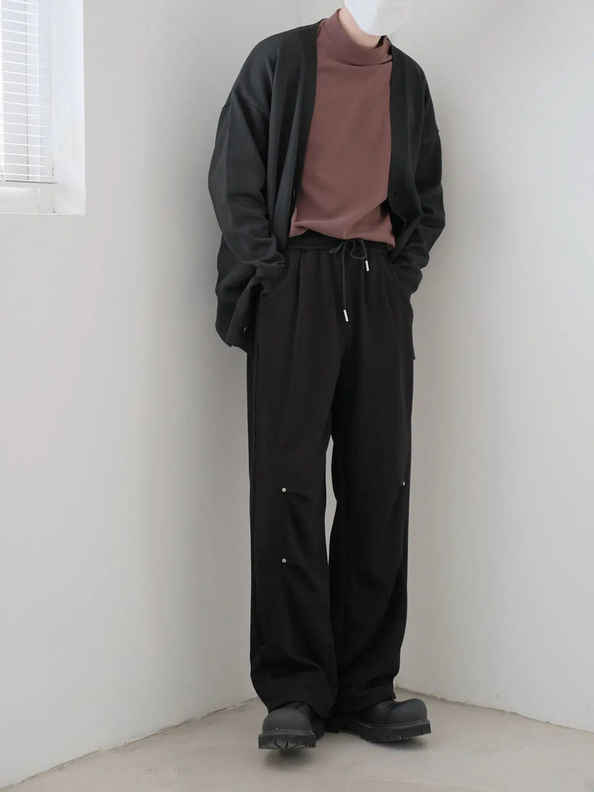 Zhou Straight Leg Bootcut Sweatpants-korean-fashion-Pants-Zhou's Closet-OH Garments