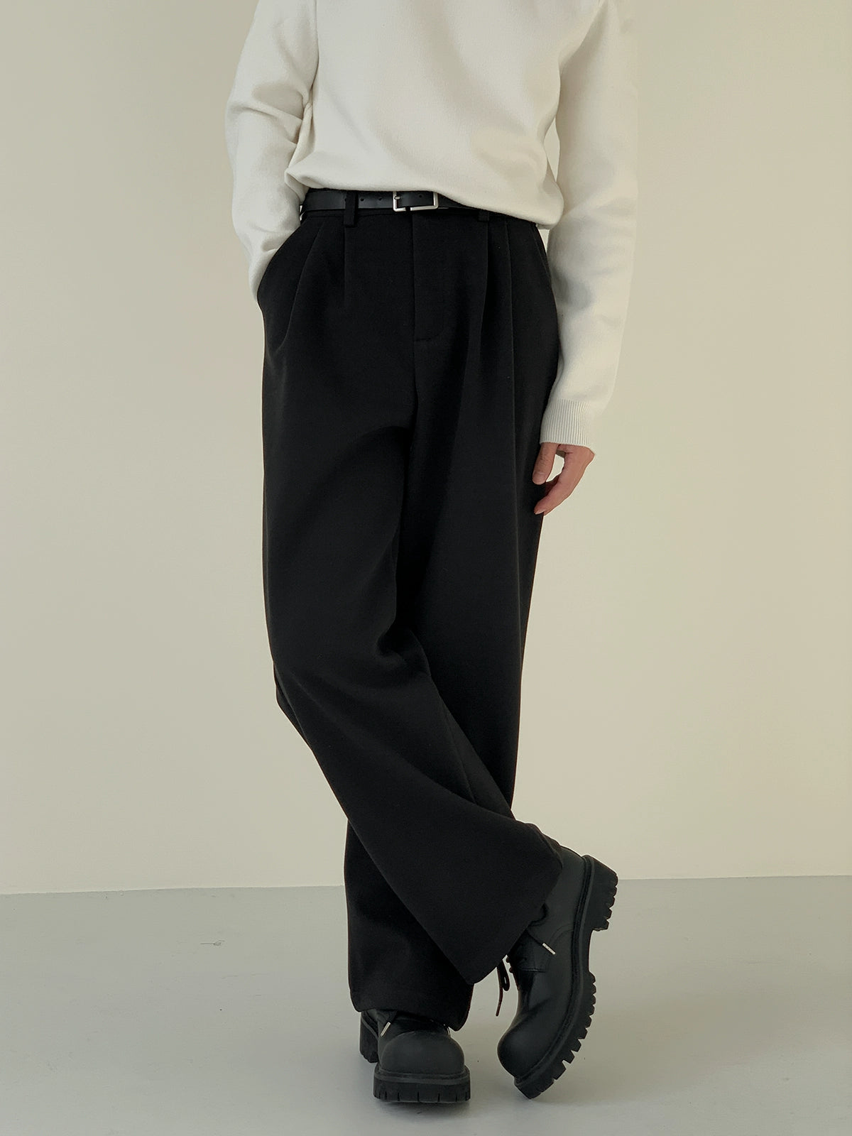 Zhou Textured Pleats Straight Trousers-korean-fashion-Pants-Zhou's Closet-OH Garments