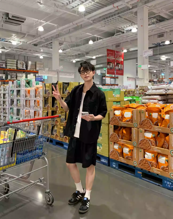 Zhou Versatile Buttoned S/S Shirt-korean-fashion-Shirt-Zhou's Closet-OH Garments