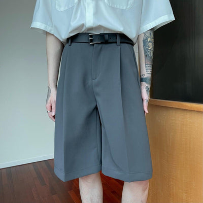 Cui Essential Pleated Knee Shorts-korean-fashion-Shorts-Cui's Closet-OH Garments