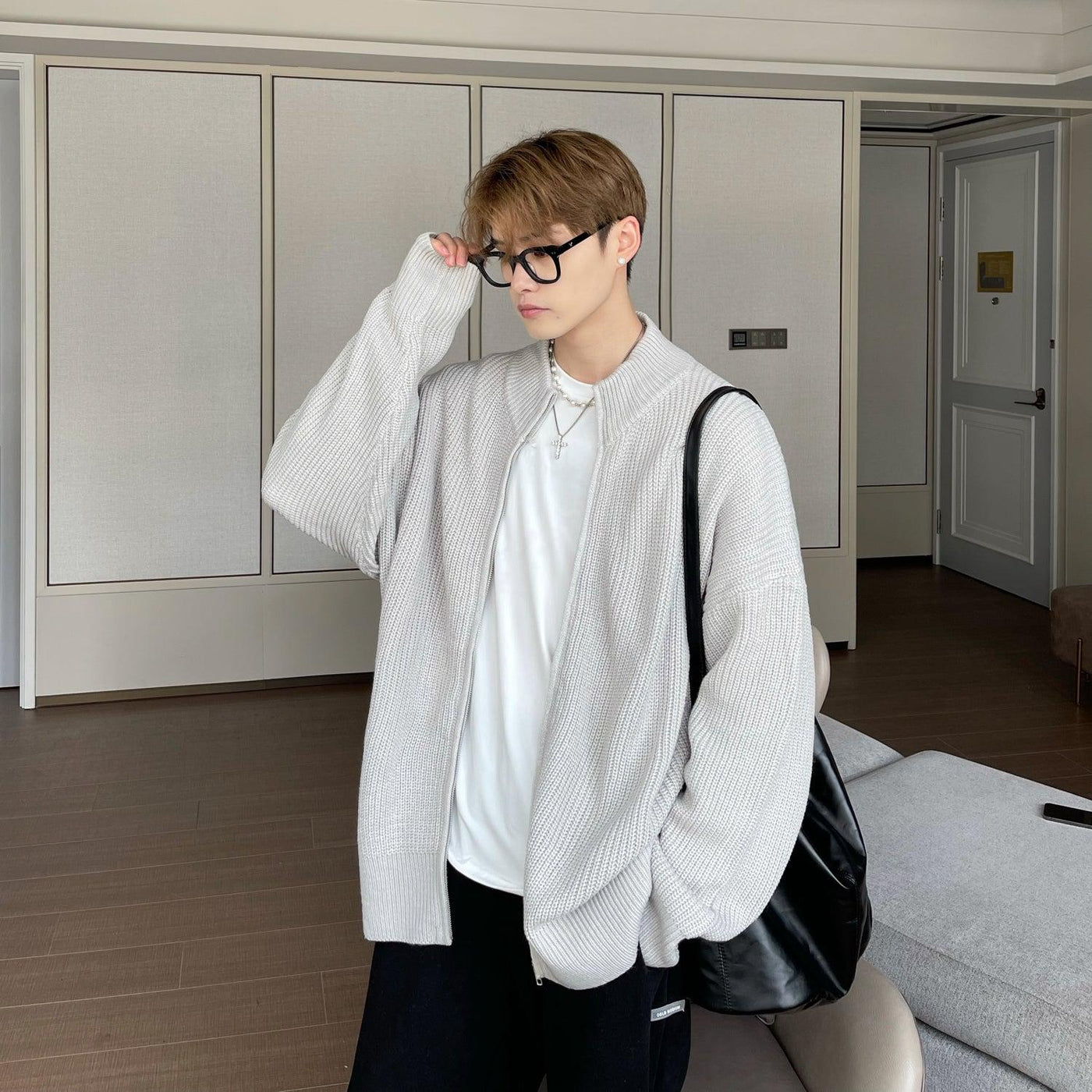 Cui Relaxed Fit Long Sleeve T-Shirt-korean-fashion-T-Shirt-Cui's Closet-OH Garments