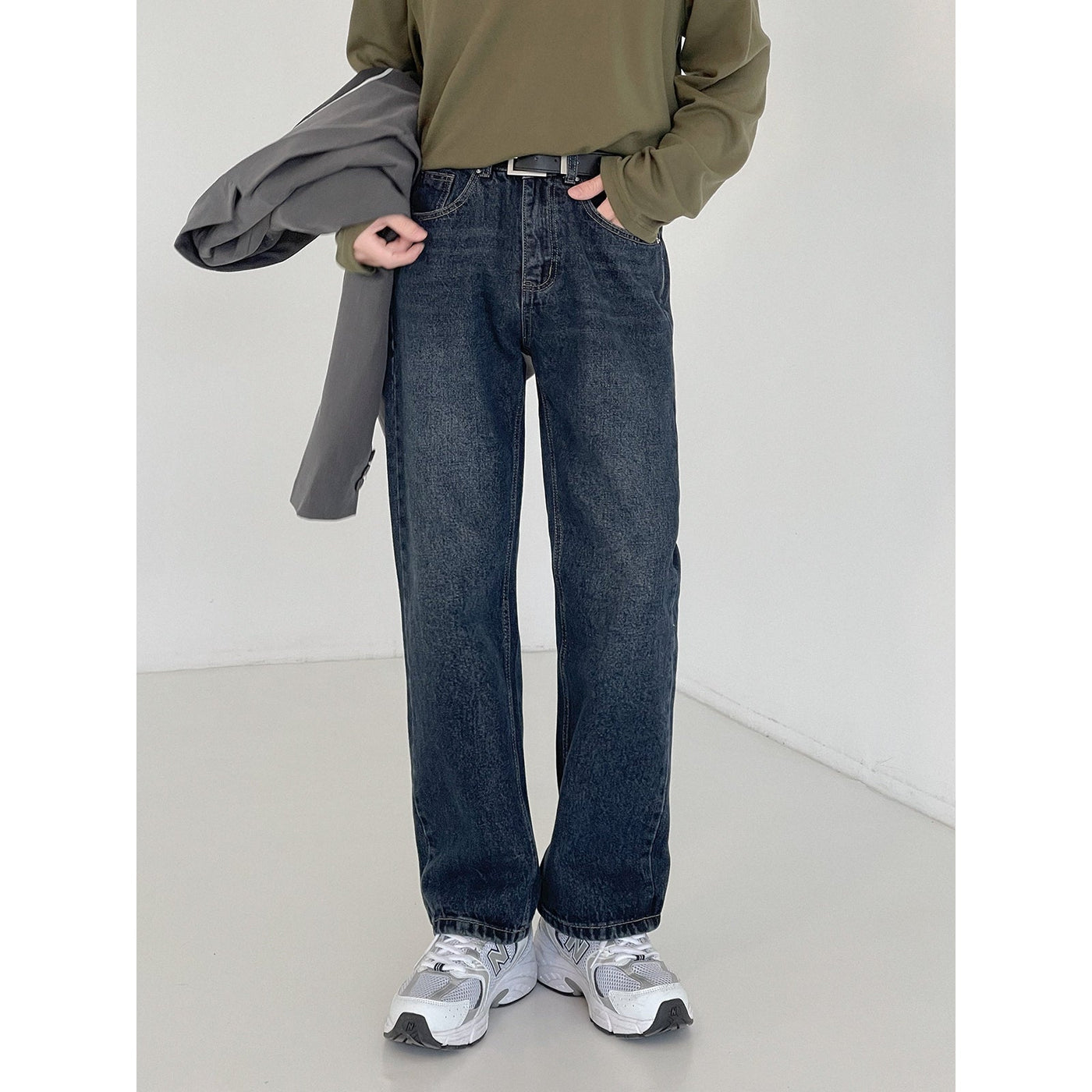 Zhou Bleach Washed Straight Leg Jeans-korean-fashion-Jeans-Zhou's Closet-OH Garments