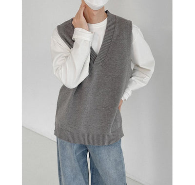 Zhou Essential Textured Knit Vest-korean-fashion-Vest-Zhou's Closet-OH Garments