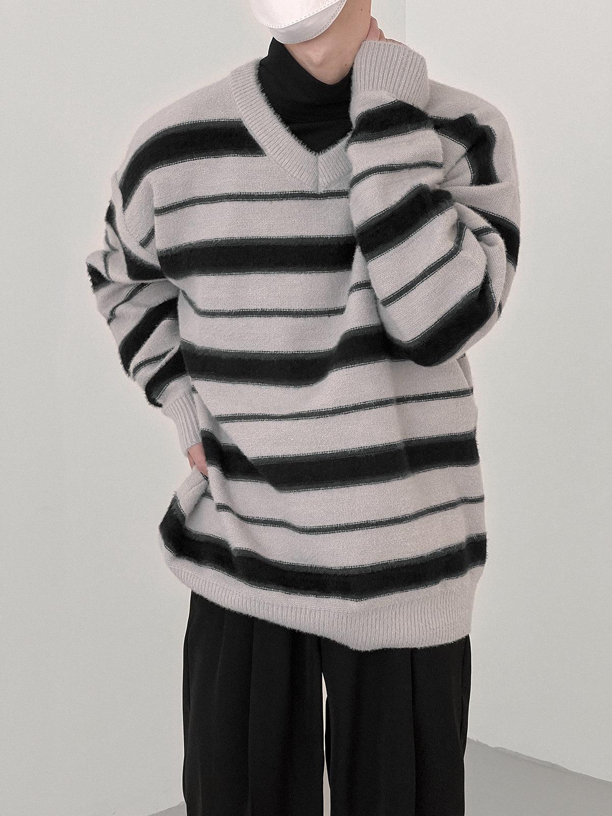 Zhou Notebook Lines Sweater-korean-fashion-Sweater-Zhou's Closet-OH Garments