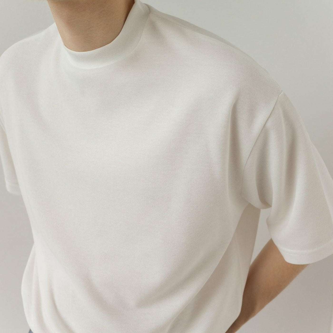Zhou Plain Casual Regular Fit T-Shirt-korean-fashion-T-Shirt-Zhou's Closet-OH Garments